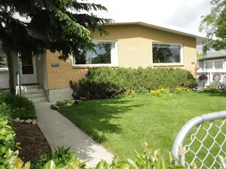 Duplex SW Calgary-Brand New Upgrades | 1629 41 Street Southwest, Calgary