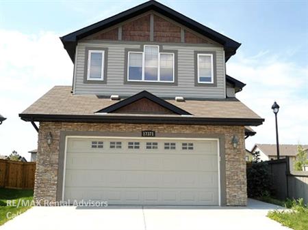 17371 7A Avenue | 17371 7A Avenue, Edmonton