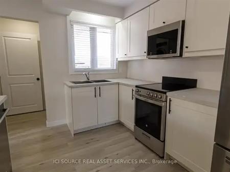 A - 200 JOHN STREET W | A - 200 JOHN STREET W, Bradford West Gwillimbury