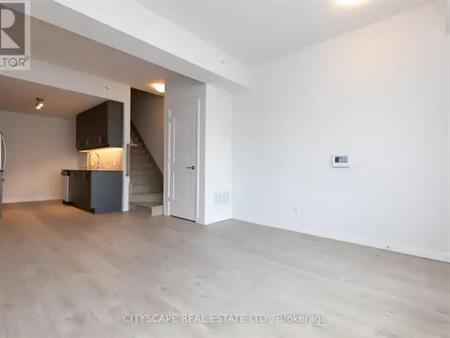 TH07 - 1010 PORTAGE PARKWAY | TH07 - 1010 PORTAGE PARKWAY, Vaughan