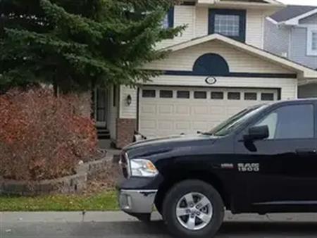 Newly Renovated 3 Bedroom + Den and Heated Garage. Quiet Clean Community. | Calgary