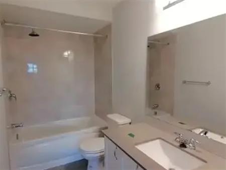 27 BERMONDSEY WAY | 27 BERMONDSEY WAY, Ottawa