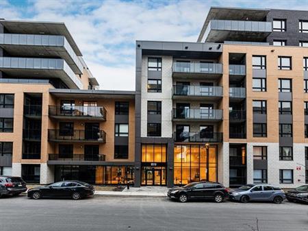 Condo / Appartement à louer