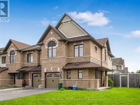 100 LERTA WAY | 100 LERTA WAY, Ottawa