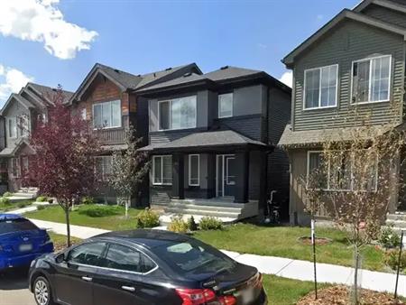 3 Bedroom 2.5 Bathroom House in Graydon Hill - SF14 | 1955 Graydon Hill Green, Edmonton