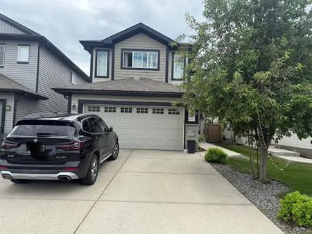 4Bedroom 3.5 bath House for rent in Langdale Windermere | Edmonton