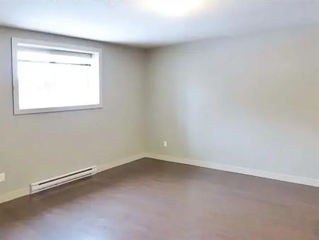 Marda Loop - 2 Bed room | 2 - 3707 15A Street Southwest, Calgary