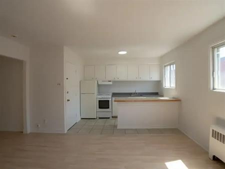 4304-4318  Ave Pierre-De Coubertin | 4304 Avenue Pierre-De Coubertin, Montreal