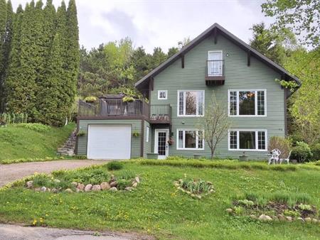 Appartement 4 1/2 St Ferreol les Neiges