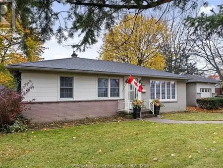 611 LYNN | 611 LYNN, Windsor