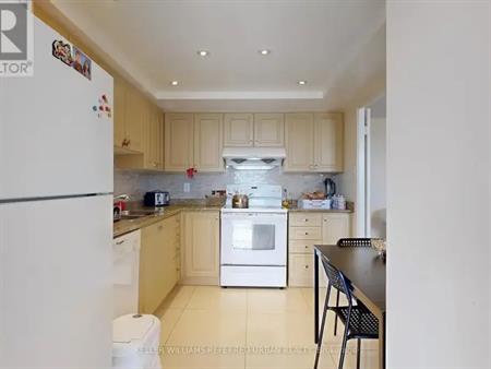 1007 - 30 HARDING BOULEVARD W | 1007 - 30 HARDING BOULEVARD W, Richmond Hill