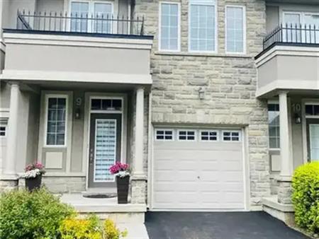 370 STONEHENGE Drive Unit# 9 | 370 STONEHENGE Drive Unit# 9, Ancaster
