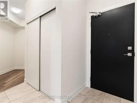 301 - 50 LAKEBREEZE DRIVE | 301 - 50 LAKEBREEZE DRIVE, Clarington