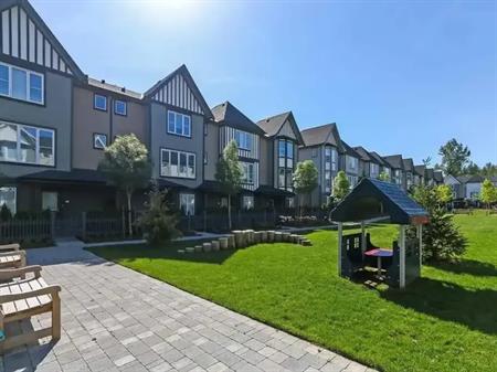62 8050 204 STREET | 62 8050 204 STREET, Langley