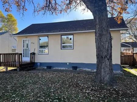 24 Barrington Avenue | 24 Barrington Avenue, Winnipeg