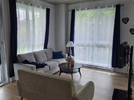 Cession de bail 4 1/2 condo St-Leonard