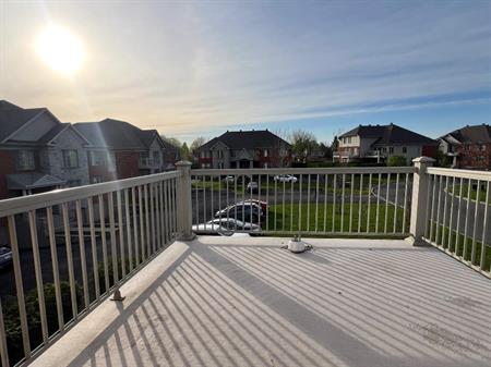 Condo haut de gamme secteur L près du dix30 et du REM Brossard