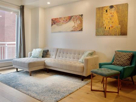 Studio Moderne à Louer – Petite Italie