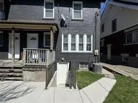 1065 OUELLETTE Unit# LOWER | 1065 OUELLETTE Unit# LOWER, Windsor
