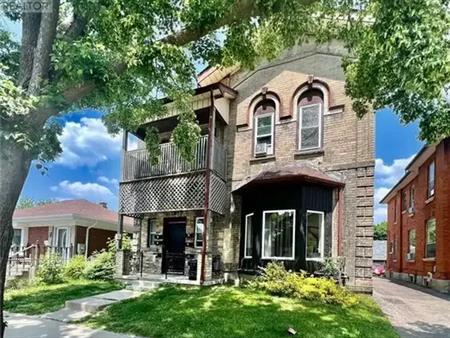 240 DALHOUSIE Street | 240 DALHOUSIE Street, Brantford