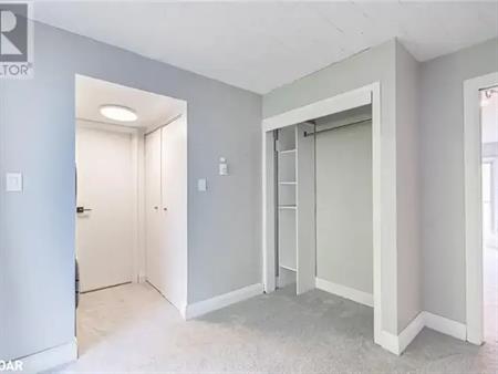 1102 HORSESHOE VALLEY Road W Unit# 207 | 1102 HORSESHOE VALLEY Road W Unit# 207, Oro-Medonte