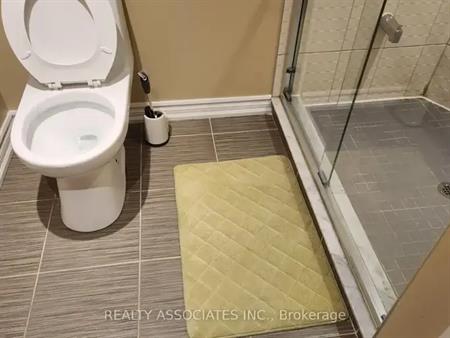 358 CHICKADEE COURT | 358 CHICKADEE COURT, Pickering