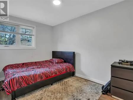 2518 THORSON AVENUE | 2518 THORSON AVENUE, Ottawa