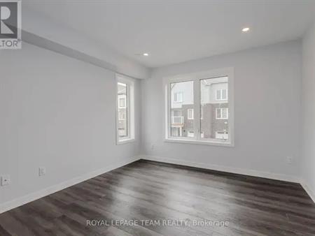 805 KINSTEAD PRIVATE | 805 KINSTEAD PRIVATE, Ottawa