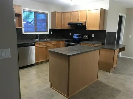 91 SADDLEBROOK GDNS NE | 91 SADDLEBROOK GDNS NE, Calgary