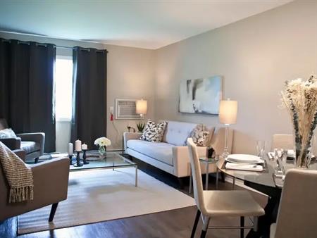2331 Pembina Highway | 2331 Pembina Highway, Winnipeg