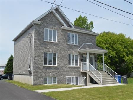 4 1/2 Farnham