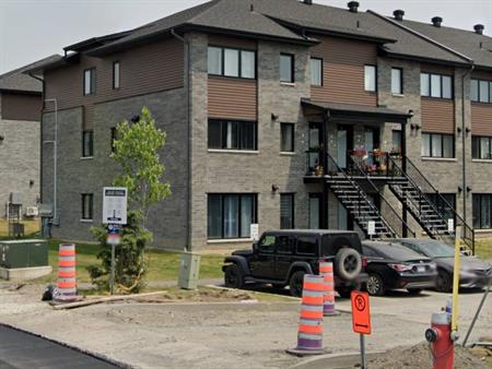 123 Rue Du Britannia (Plateau ) Charmant Appartement 2 Chambres