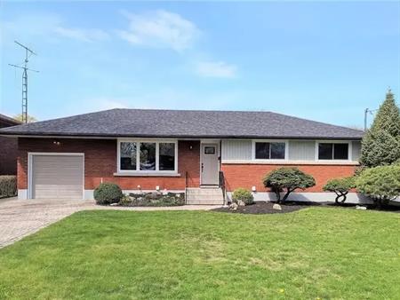 Upper- 3 Gavin Drive | 3 Gavin Drive, St. Catharines
