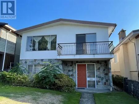 3470 DUNDAS STREET | 3470 DUNDAS STREET, Vancouver