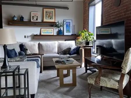 Modern One Bedroom Condo in Historic Downtown Loft | 605 - 240 11 Avenue Southwest, Calgary