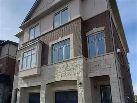 3848 TUFGAR CRESCENT | 3848 TUFGAR CRESCENT, Burlington