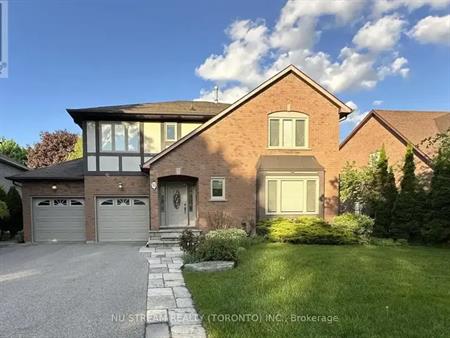 31 ASHFIELD DRIVE | 31 ASHFIELD DRIVE, Richmond Hill