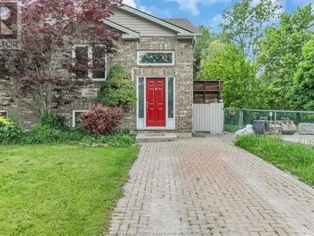 6001 NORTH WOODMOUNT AVENUE | 6001 NORTH WOODMOUNT AVENUE, LaSalle