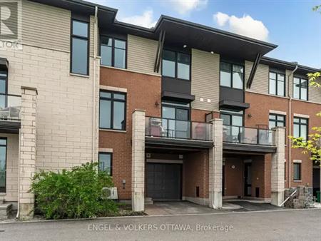 501 CHAPERAL PRIVATE | 501 CHAPERAL PRIVATE, Ottawa