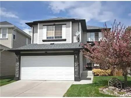 Spacious single family house for rent in Citadel | 261 Citadel Crest Green Northwest, Calgary