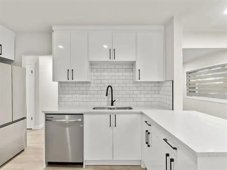 Fully Renovated 3-Bedroom Inner-City Home – Minutes to Downtown! | 928 16 Street Northeast, Calgary