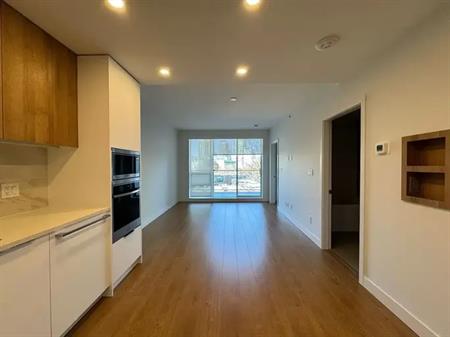 Brand new! For rent 1 bedroom +1 bath wifi and utilities included | 401 - 13387 Old Yale Road, Surrey