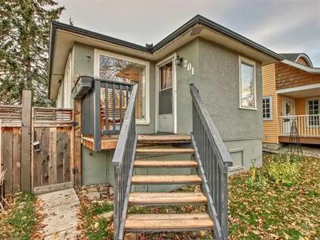 201 27 Ave NW | 201 27 Avenue Northwest, Calgary