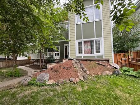 Renovated 3 Bedroom Basement Suite in Highlands – Pet Friendly | $1,500 + Utilities | SF210 | 11156 51 Street Northwest, Edmo