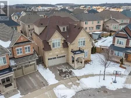 135 HOEY CRESCENT | 135 HOEY CRESCENT, Oakville