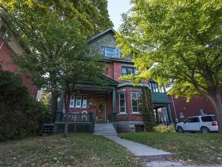 25 Aylmer Avenue - Unit A | 25 Aylmer Avenue, Ottawa