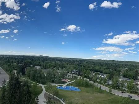 2-bdrm University City apartment with spectacular views | 30 Brentwood Common Northwest, Calgary