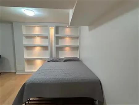 11 - 2970 BERWICK DRIVE | 11 - 2970 BERWICK DRIVE, Burlington