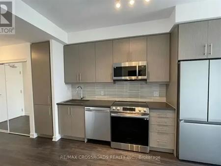 2306 - 95 ONEIDA CRESCENT | 2306 - 95 ONEIDA CRESCENT, Richmond Hill