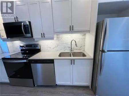 650 VICTORIA Street N Unit# B | 650 VICTORIA Street N Unit# B, Kitchener